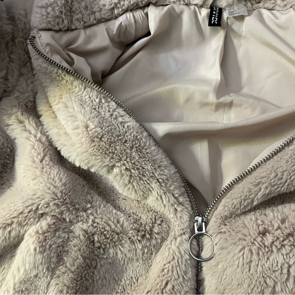 H&M Light Beige Teddy Jacket - Picture 10 of 11
